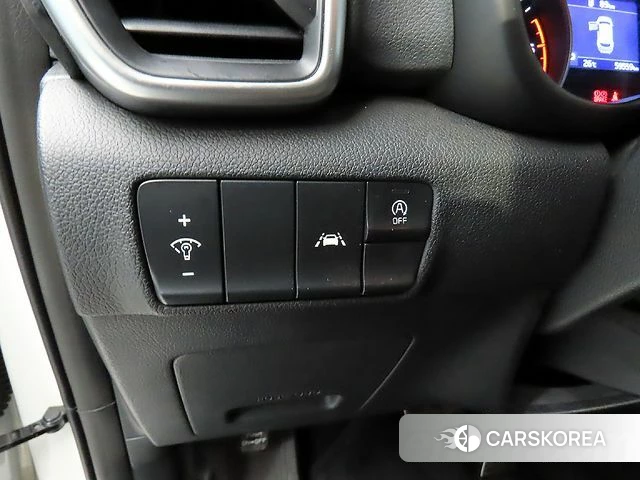 Kia Sportage The Bold 2018 Белый из Кореи, фото 6