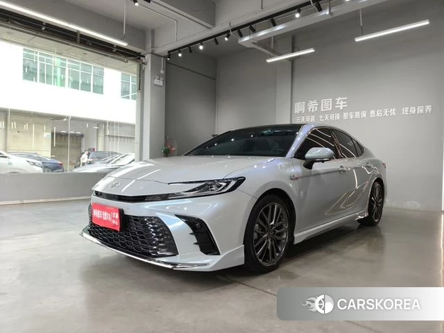 Toyota Camry 2024 Белый из Китая, фото 6