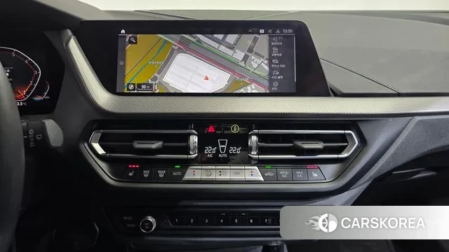 BMW 1 Series (F40) 2023 Серый из Кореи, фото 6