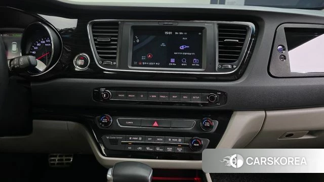 Kia The New Carnival 2018 Белый из Кореи, фото 6