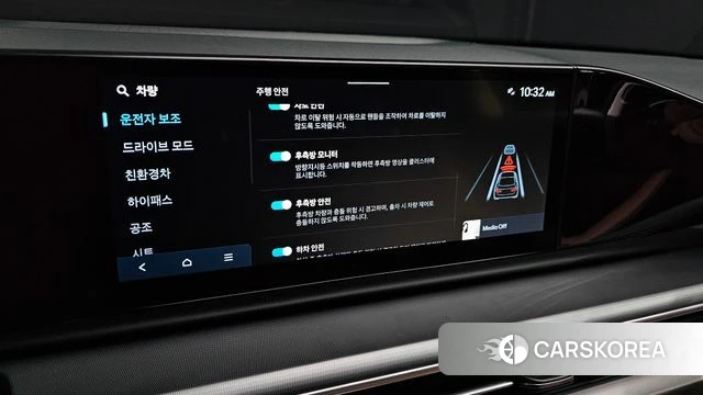 Hyundai Grandeur Hybrid (GN7) 2023 Черный из Кореи, фото 6
