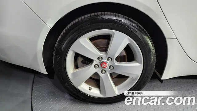 Jaguar XF (X260) 2018 Белый из Кореи, фото 6