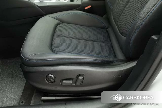 Audi A3 2020 Белый из Китая, фото 6
