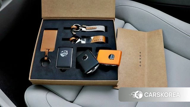 Volvo XC40 2025 Белый из Кореи, фото 6