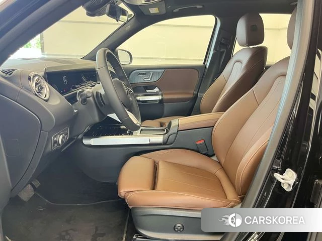 Mercedes-Benz GLB 2025 Черный из Китая, фото 6