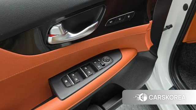 Kia The New K3 2nd generation 2021 Белый из Кореи, фото 6