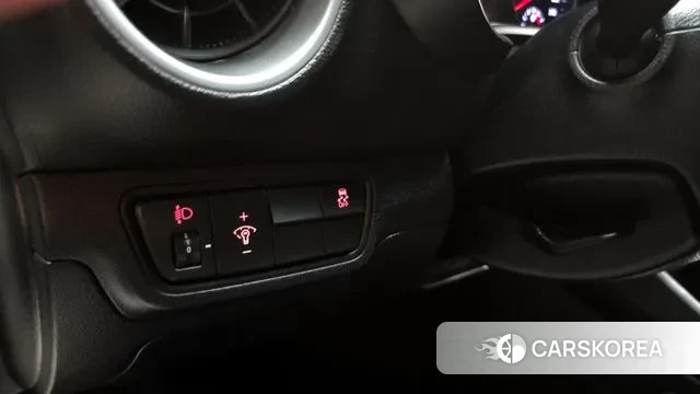 Kia The New K3 2nd generation 2021 Белый из Кореи, фото 6