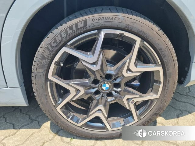 BMW X2 (U10) 2025 Светло-серебряный цвет из Кореи, фото 6