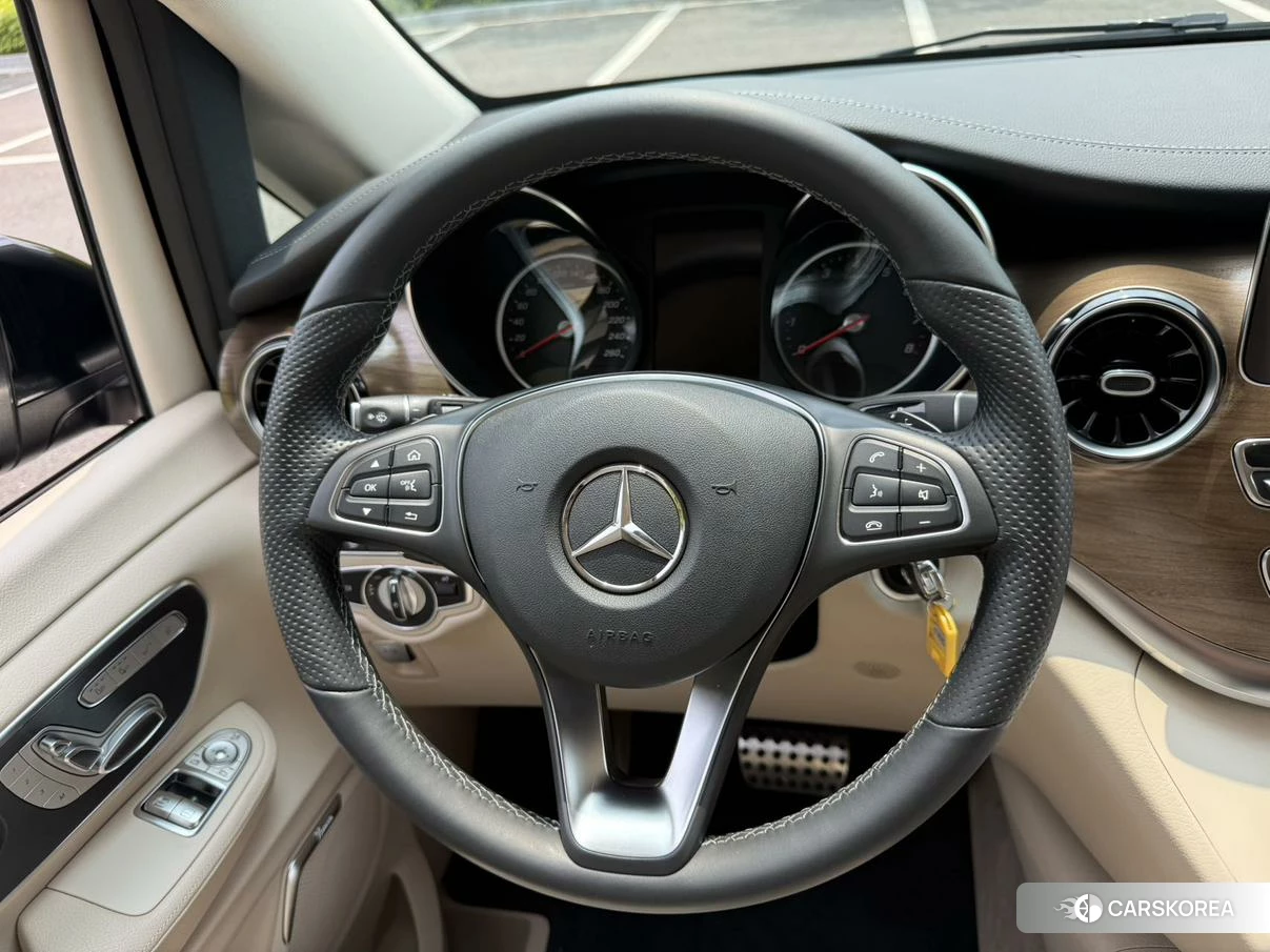 Mercedes-Benz V-Class 2021 Черный из Китая, фото 6