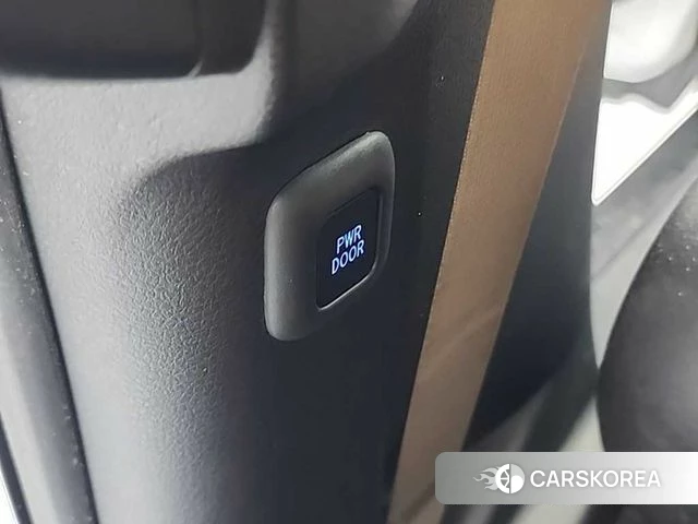 Toyota Sienna 4th Generation 2022 Белый из Кореи, фото 6