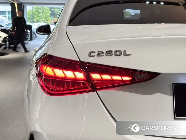 Mercedes-Benz Class C 2022 Белый из Китая, фото 6