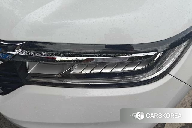 Honda Crown Road 2021 Белый из Китая, фото 6