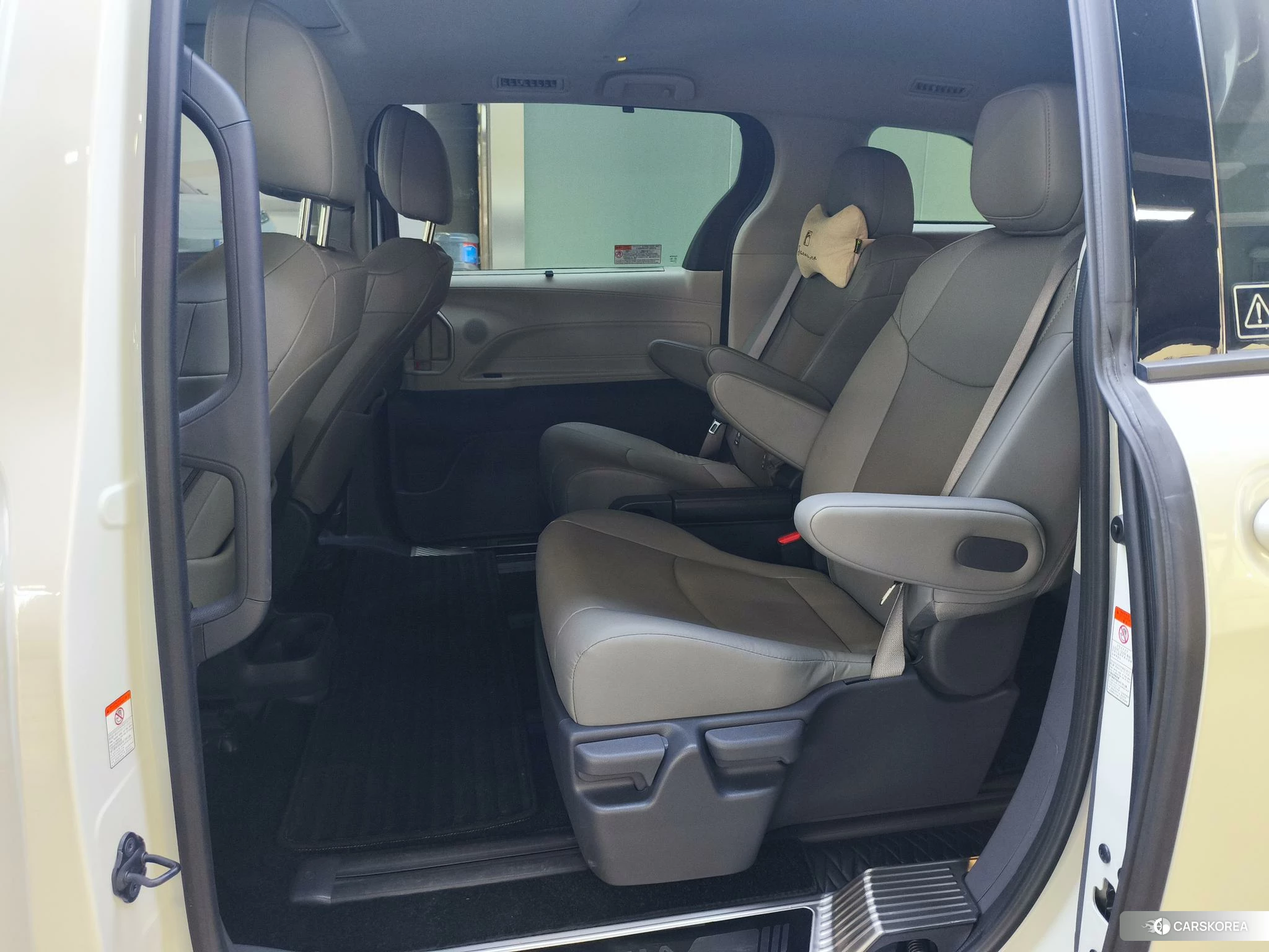 Toyota Grevia 2024 Белый из Китая, фото 6