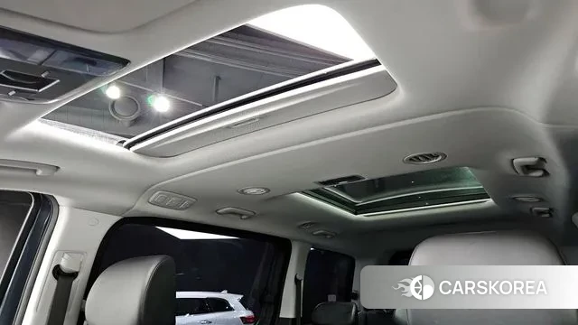 Hyundai Staria 2022 Серый из Кореи, фото 6