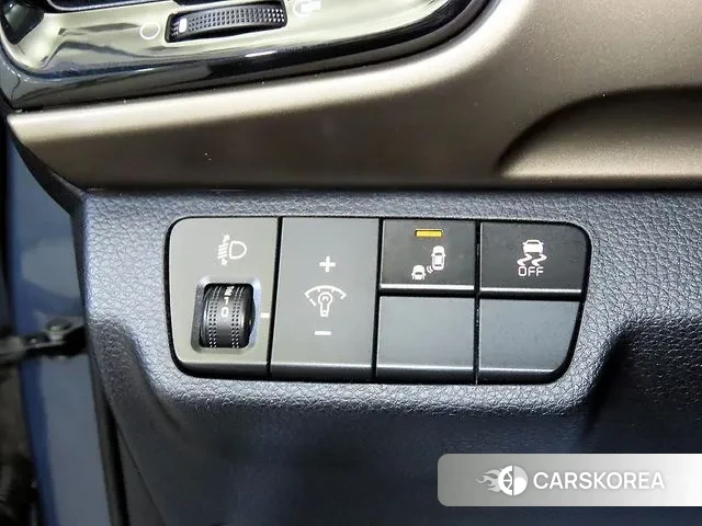 Kia Stonic 2018 Синий из Кореи, фото 6