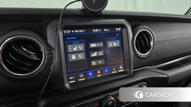 Jeep Wrangler (JL) 2022 Белый из Кореи, фото 6
