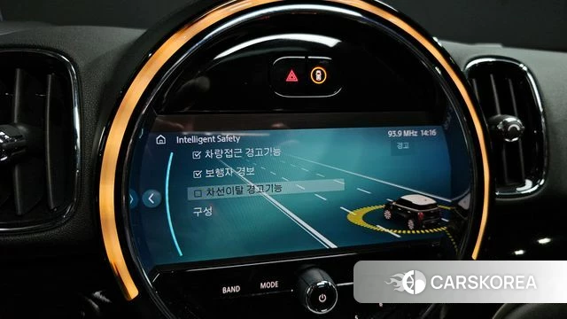 Mini Cooper Countryman 2023 Черный из Кореи, фото 6