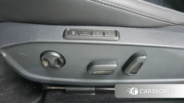 Volkswagen 7th Generation of Jetta 2021 Белый из Кореи, фото 6