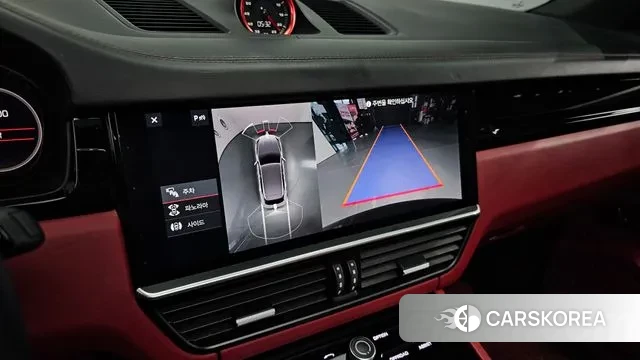 Porsche Cayenne (PO536) 2019 Черный из Кореи, фото 6