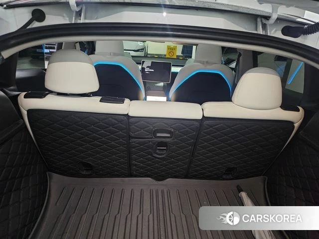 Tesla Model Y 2023 Белый из Кореи, фото 6
