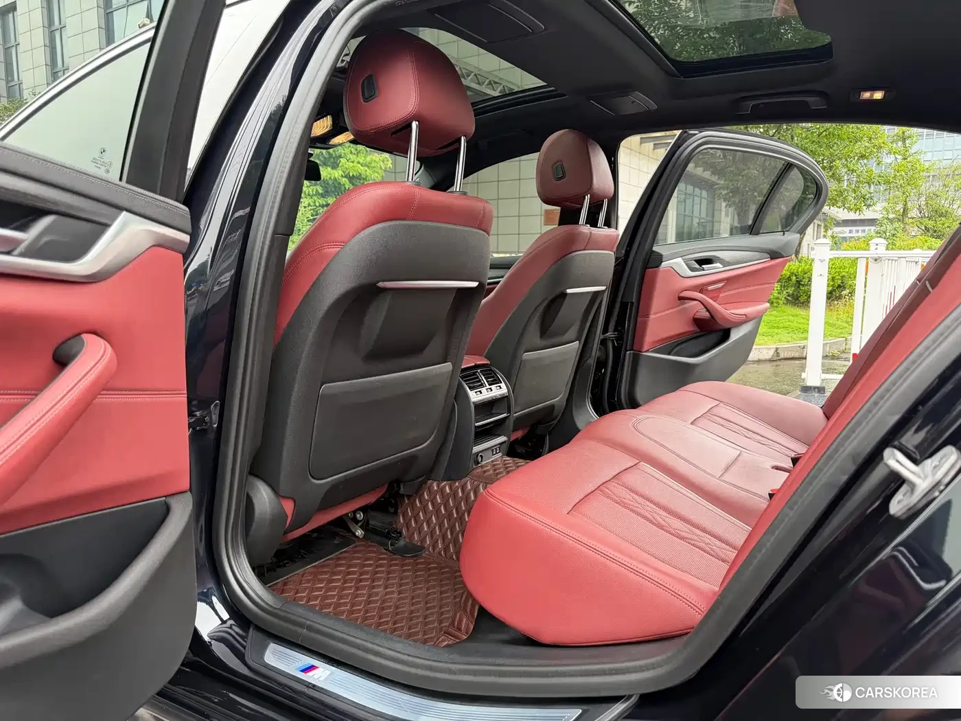 BMW 5 series 2021 Черный из Китая, фото 6