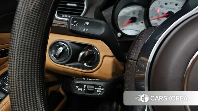Porsche 718 Boxster 2021 Синий из Кореи, фото 6