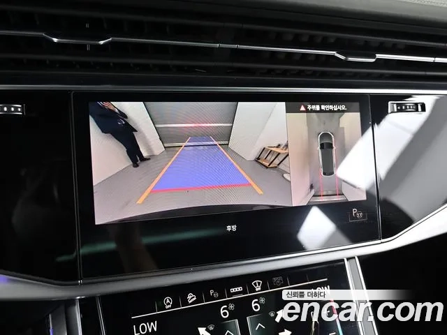 Audi Q8 (4M) 2022 Черный из Кореи, фото 6