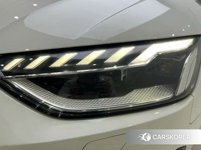 Audi A4L 2022 Белый из Китая, фото 6