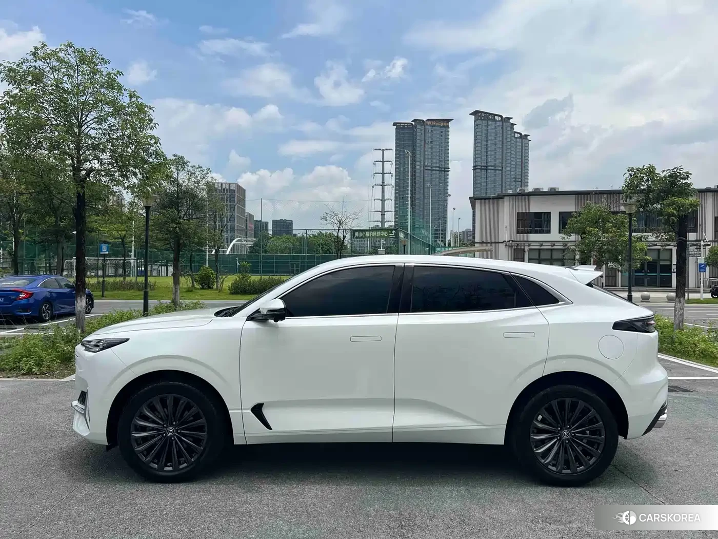 Chang'an Changan UNI-K 2021 Белый из Китая, фото 6