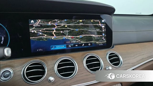 Mercedes-Benz E-Class W213 2022 Белый из Кореи, фото 6