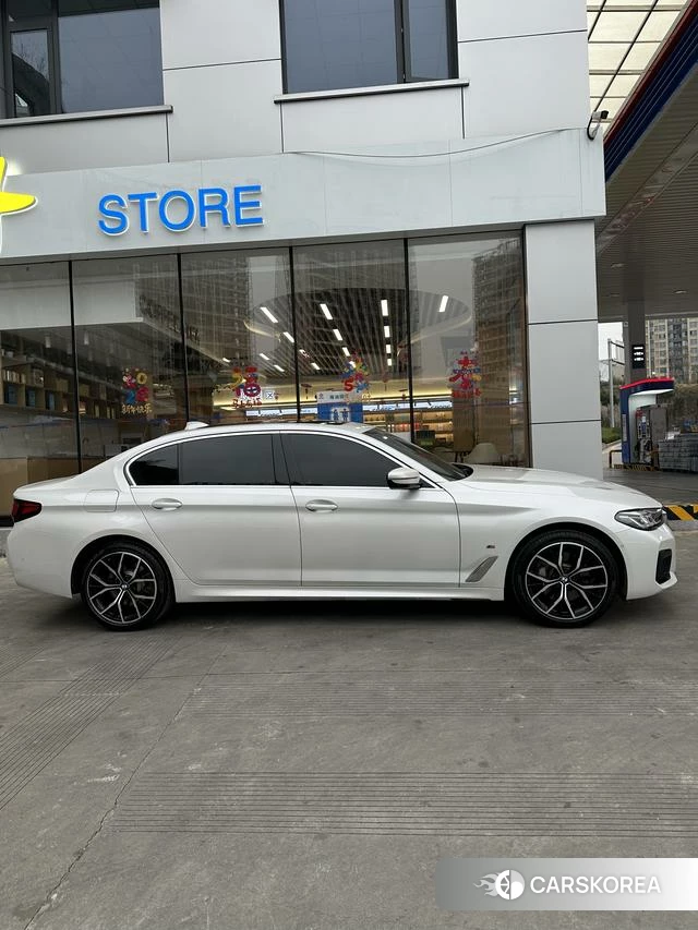 BMW 5 series 2022 Белый из Китая, фото 6