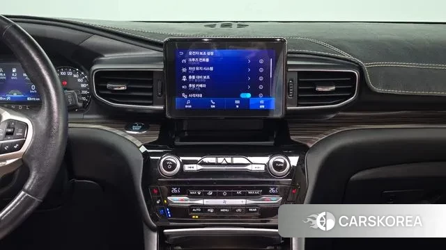 Ford Explorer 6th Generation 2021 Белый из Кореи, фото 6