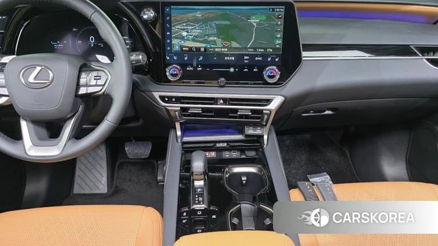 Lexus RX350h 5th generation 2025 Серебристо-серый из Кореи, фото 6