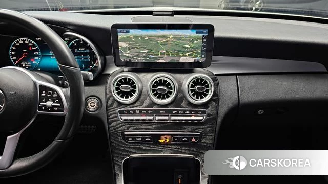 Mercedes-Benz C-Class W205 2019 Белый из Кореи, фото 6