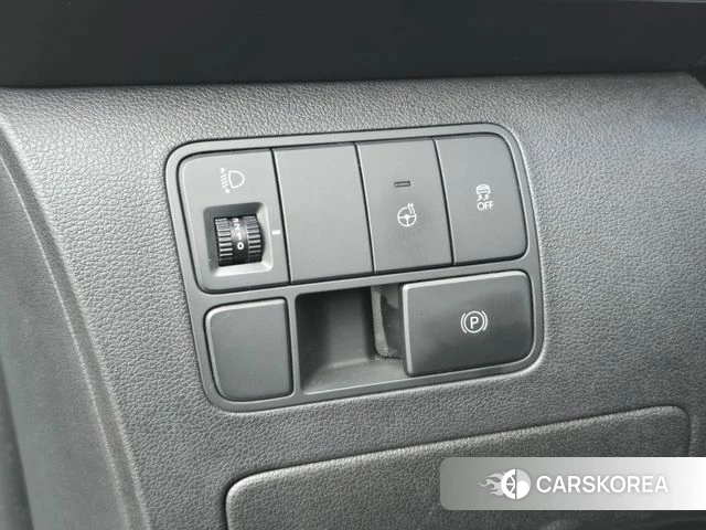 Hyundai Staria 2021 Серебряный из Кореи, фото 6