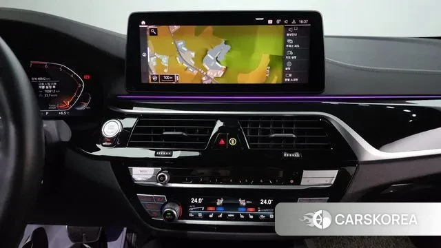 BMW 5 Series (G30) 2022 Белый из Кореи, фото 6