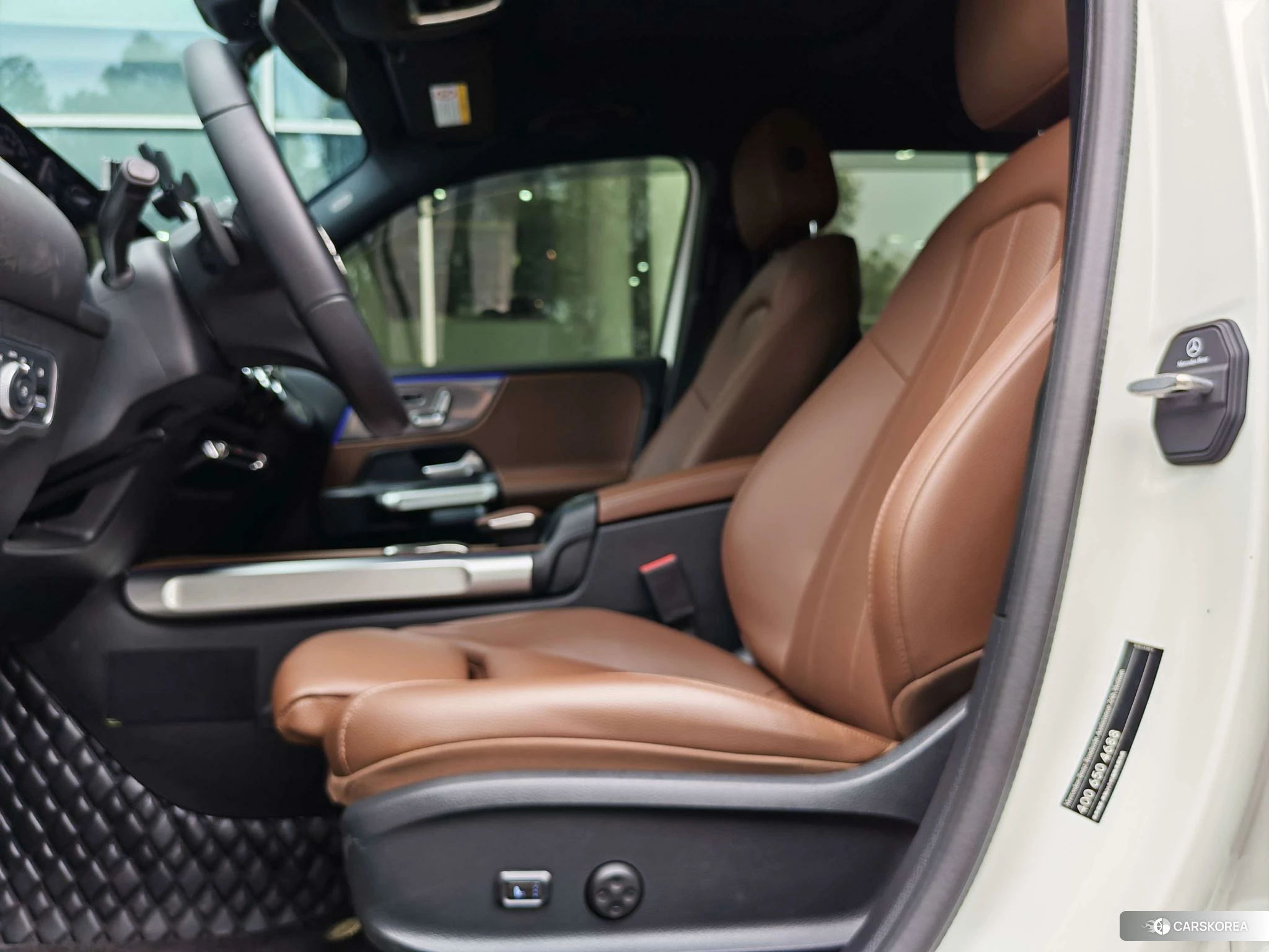 Mercedes-Benz GLB 2022 Белый из Китая, фото 6