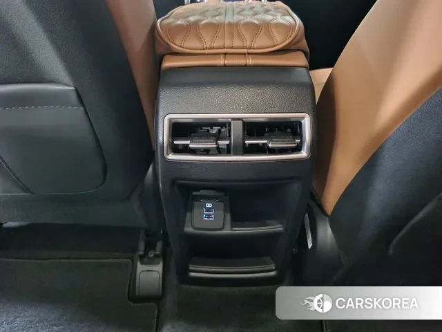 Ssangyong Torres 2023 Белый двухцветный из Кореи, фото 6