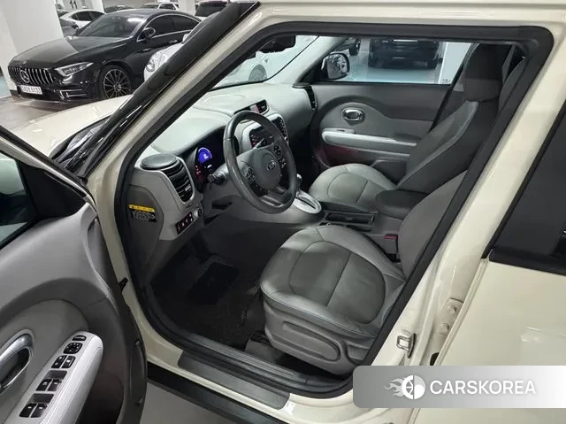 Kia Soul EV 2018 Жемчужный цвет из Кореи, фото 6