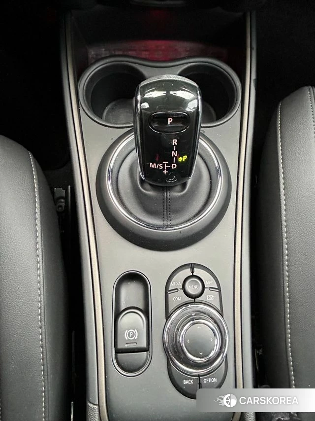 Mini Cooper Countryman 2024 Черный из Кореи, фото 6