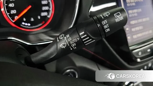 Chevrolet (GM Daewoo) Trailblazer 2022 Белый из Кореи, фото 6