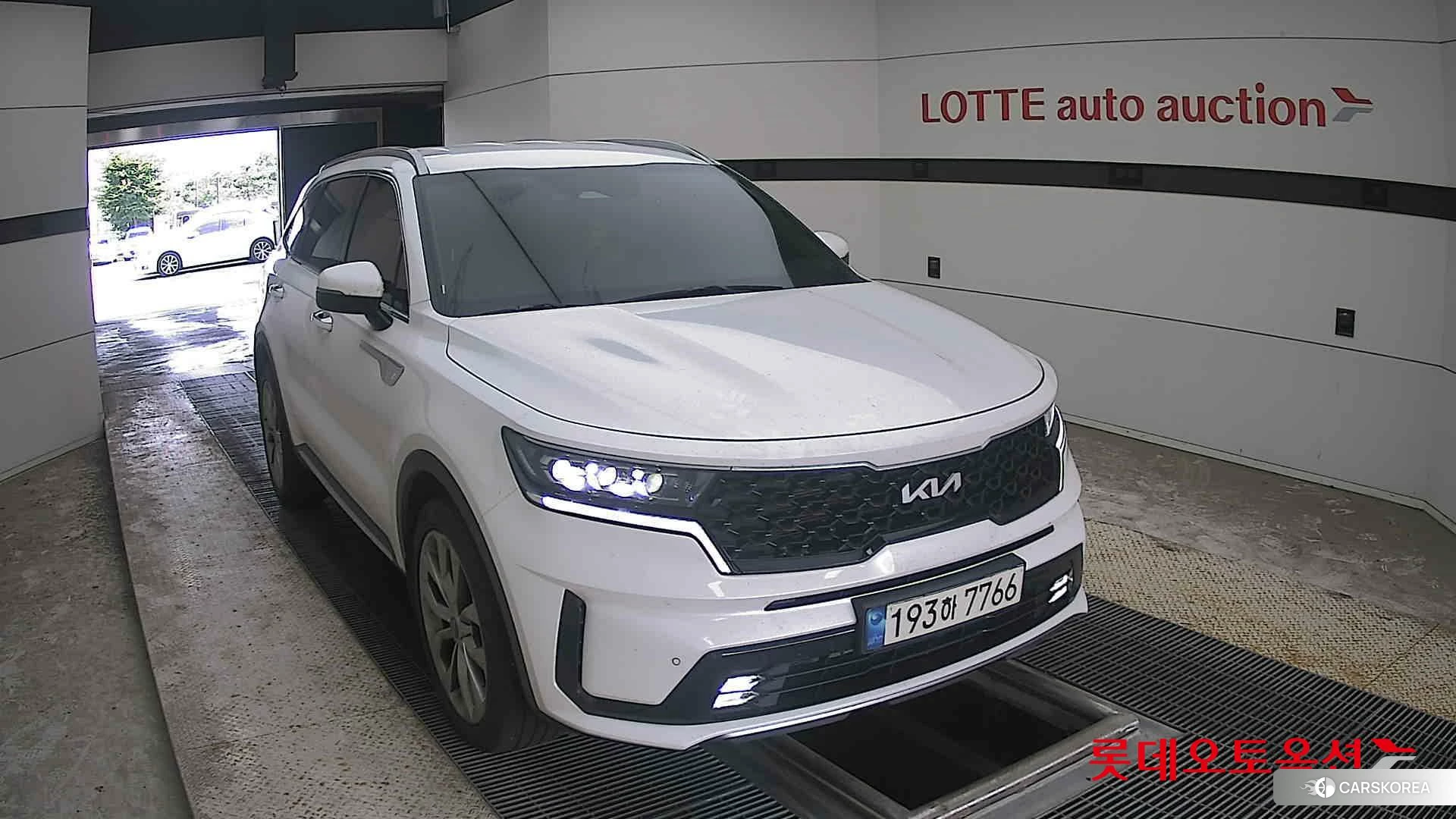 Kia Sorento 2022 Snow White Pearl (optional) из Кореи, фото 6
