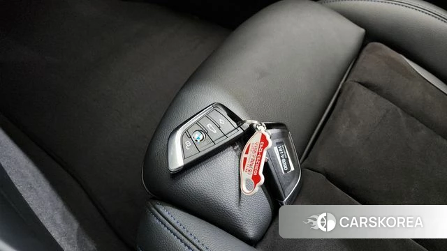 BMW 3 Series (G20) 2021 Белый из Кореи, фото 6