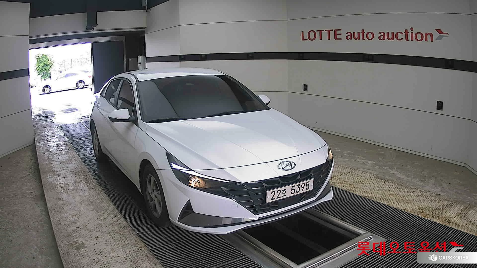 Hyundai Avante 2021 Polar White из Кореи, фото 6
