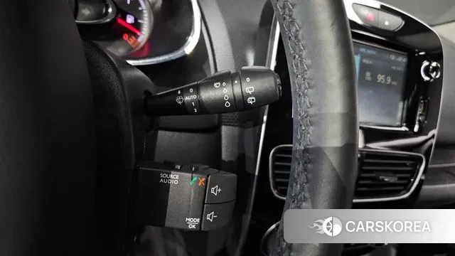 Renault Korea (Samsung) Clio 2019 Красный из Кореи, фото 6