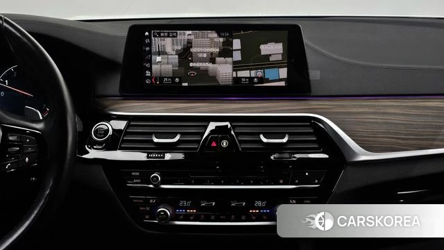 BMW 5 Series (G30) 2019 Белый из Кореи, фото 6