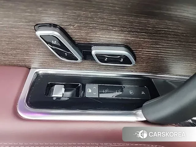 Land Rover Range Rover 5th Generation 2024 Черный из Кореи, фото 6