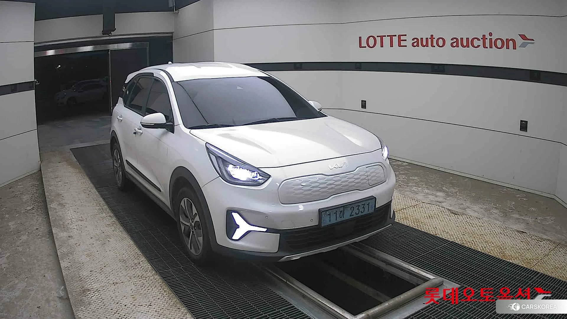 Kia Niro Plus 2023 Snow White Pearl (optional) из Кореи, фото 6