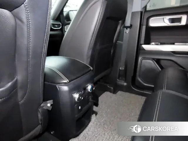 Ford Explorer 6th Generation 2021 Серый из Кореи, фото 6