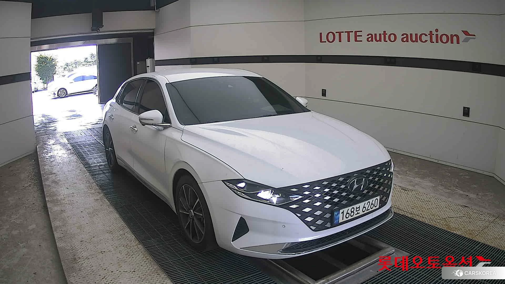 Hyundai Grandeur 2021 Белый из Кореи, фото 6